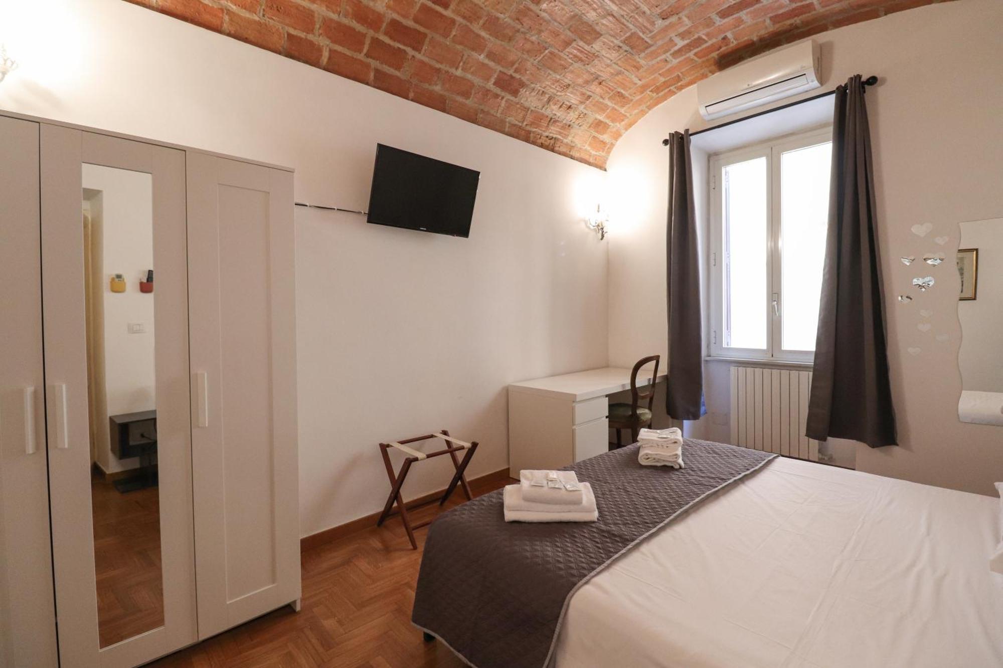 Casa Cecilia A Monti Leilighet Roma Eksteriør bilde